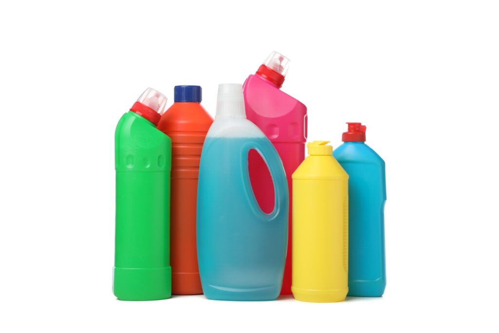 assorted-laundry-detergent-bottles