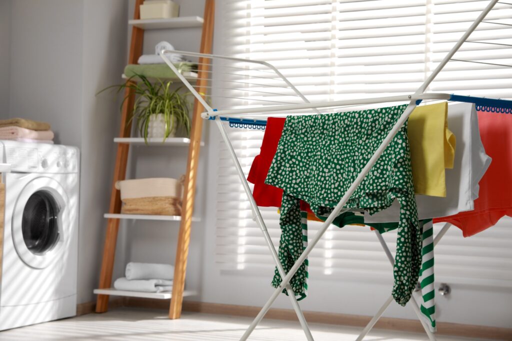 clothes-air-drying-indoor-rack