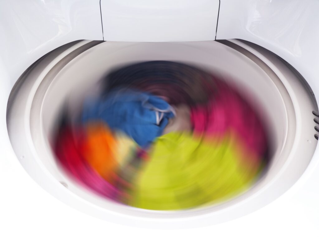 washing-machine-drum-clothes-spinning
